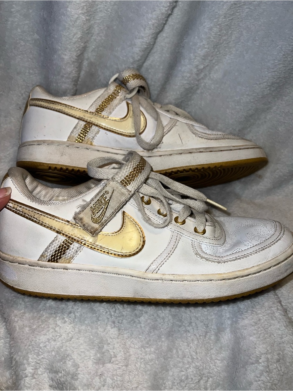 Nike shoes woman size 8.5